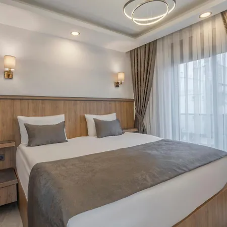 Quality Gold Hotel Antalya