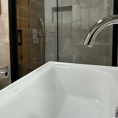 Quality Gold Hotel *